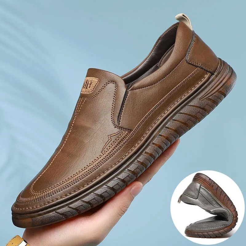 Men's Patent Leather Round Toe Slip-On Closure Casual Shoes