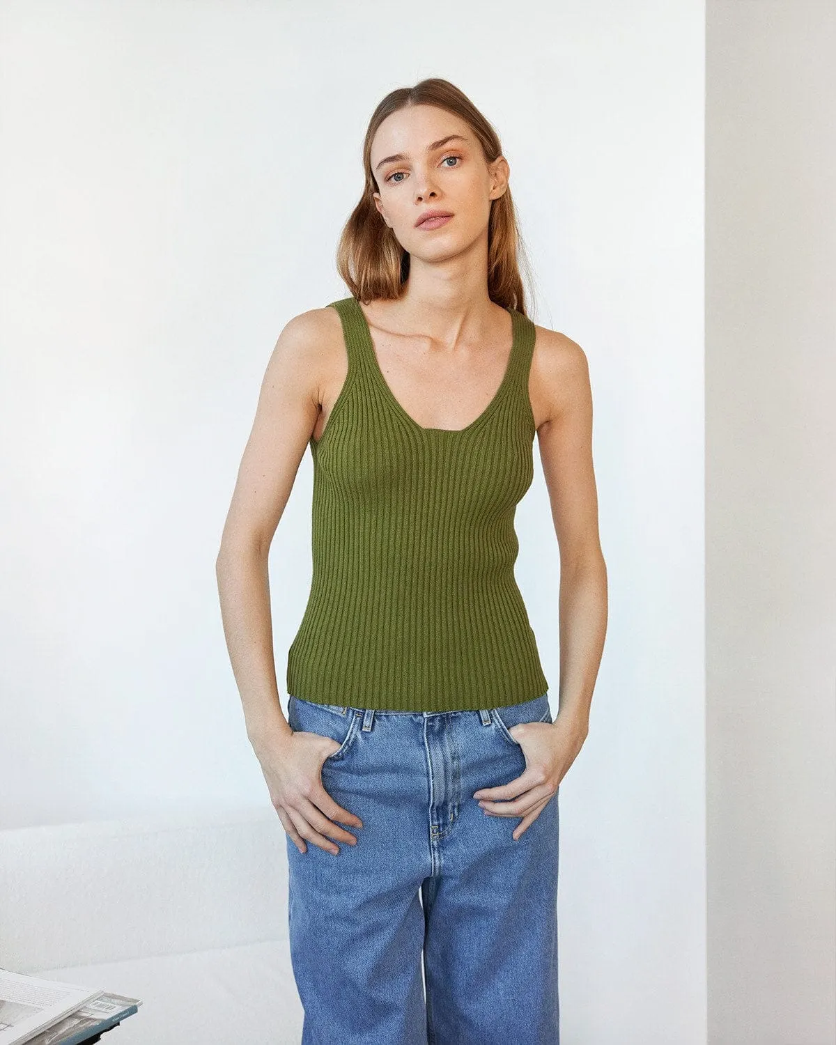 Upė: Moss Tank Top